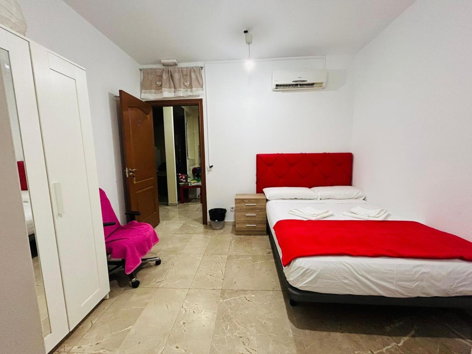 Hostal Granvia 628 巴塞罗那 外观 照片