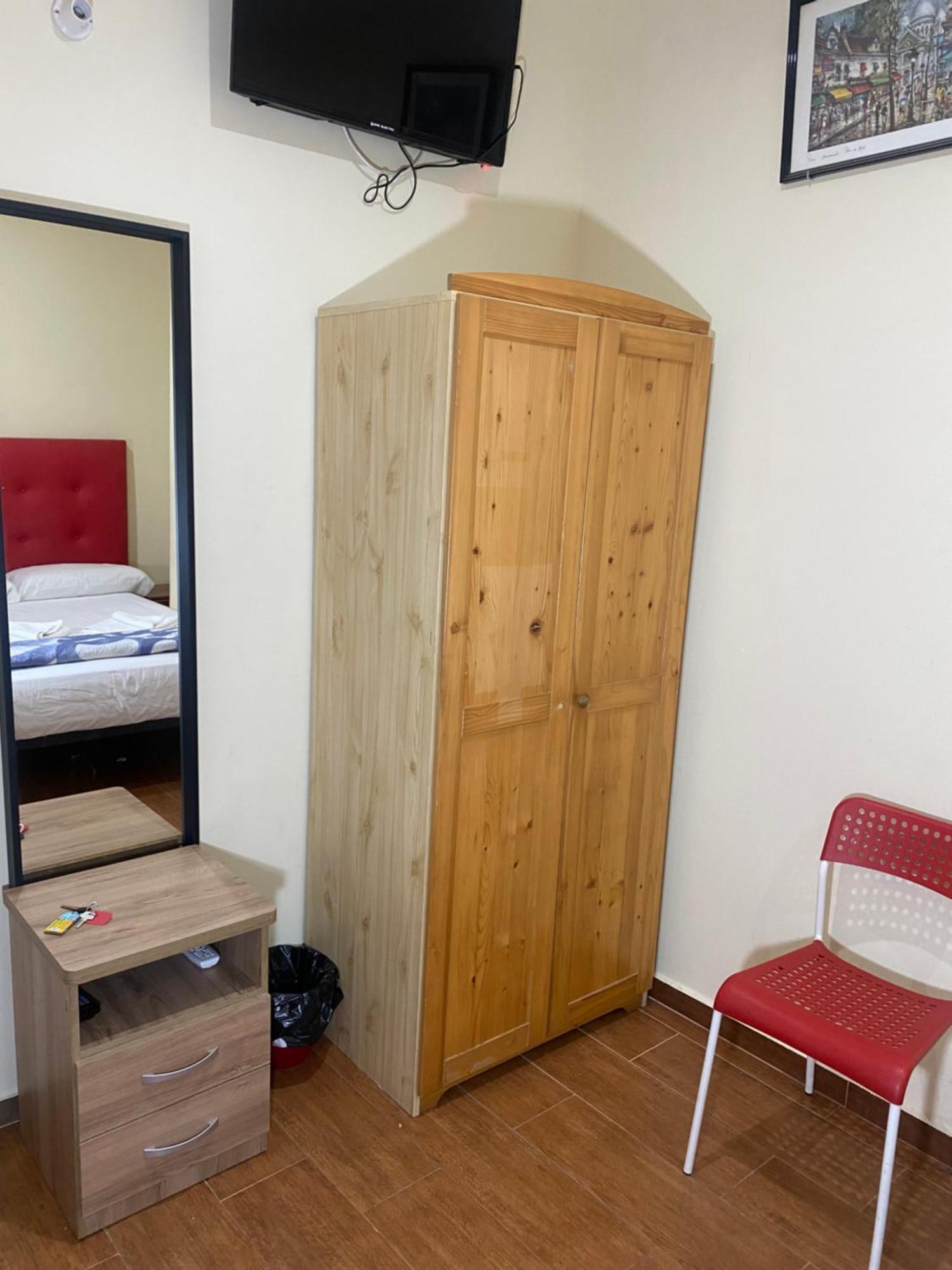 Hostal Granvia 628 巴塞罗那 外观 照片