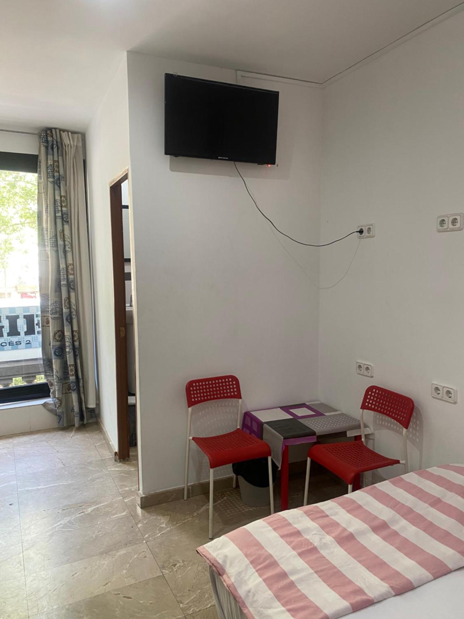 Hostal Granvia 628 巴塞罗那 外观 照片